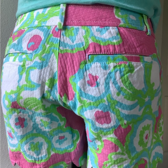 Lilly Pulitzer shorts size 0. The Buttercup Short EUC - Picture 4 of 7
